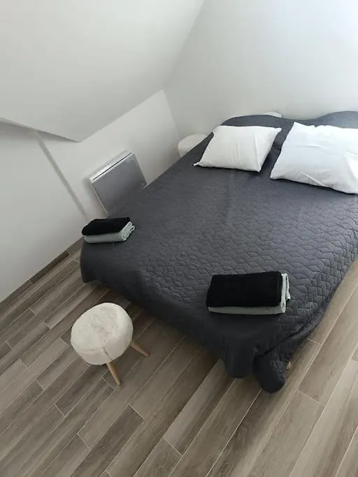 Bel Appartement F2 Avec Terrasse Paris
